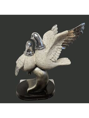 Vintage 60s Lovebirds Sculpture Ornament